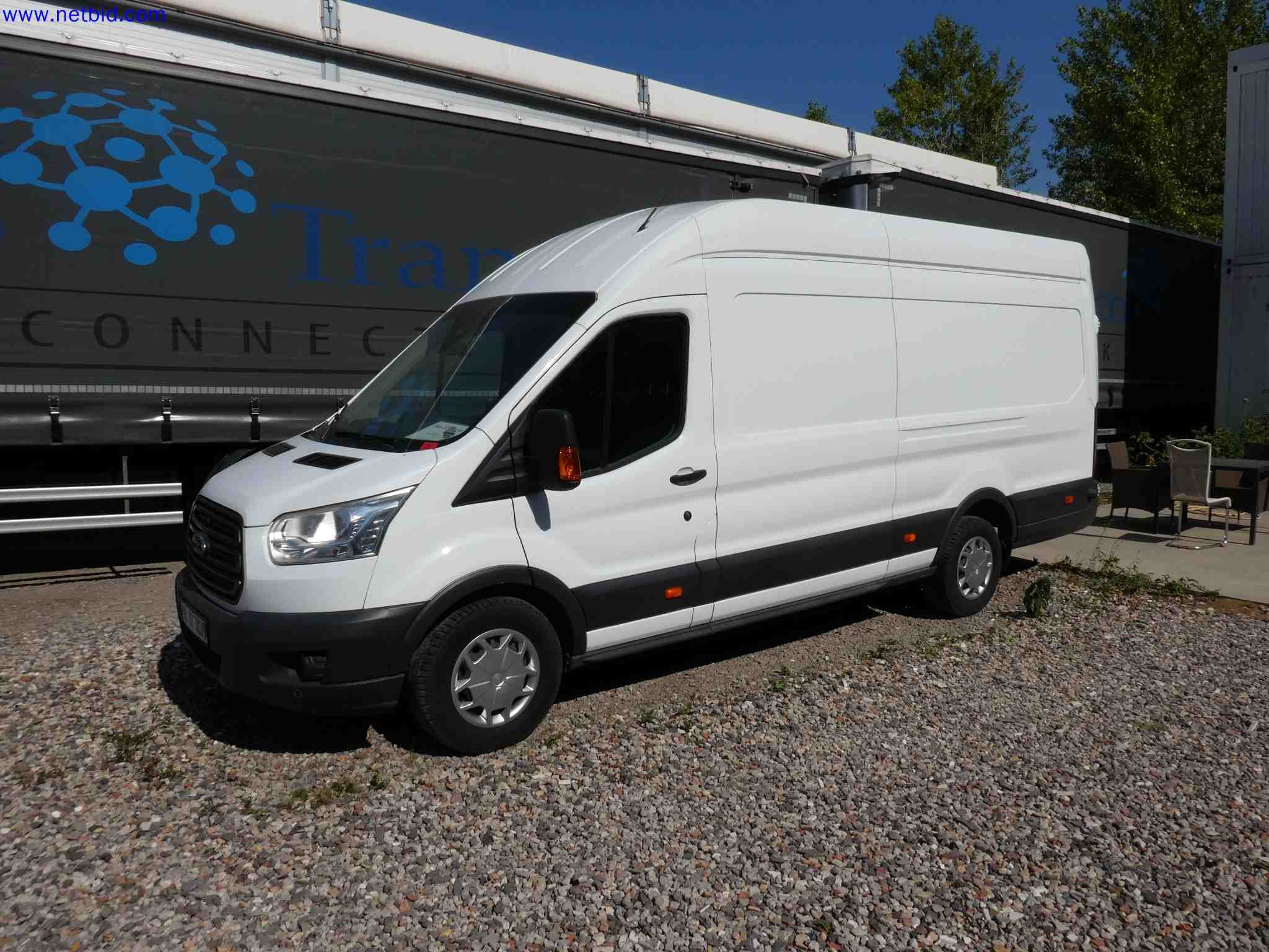 Transporter Ford Transit